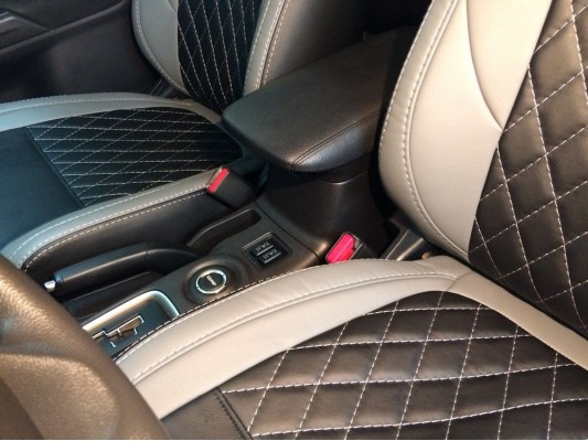 Авточехлы на Mitsubishi Outlander 3 Авточехлы на Mitsubishi Outlander 3