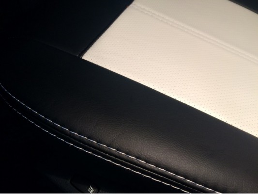 Авточехлы на Renault Duster