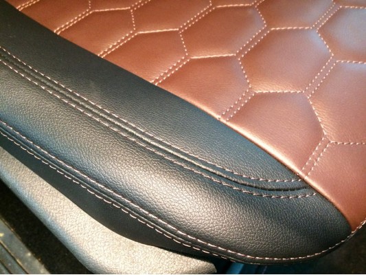 Каркасные авточехлы на UAZ Patriot Каркасные авточехлы на UAZ Patriot